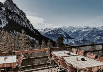 Restaurant-daltitude-a-Vendre-–-Emplacement-privilegie-en-Valais