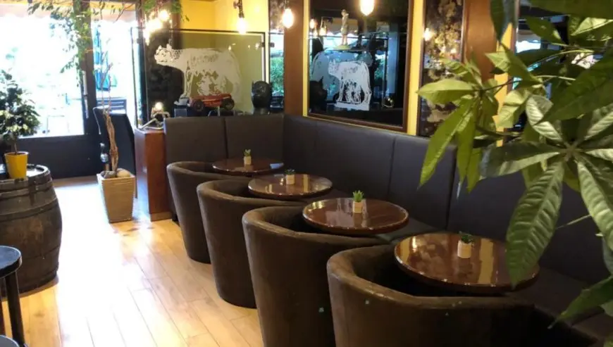 Café-Bar zu verkaufen in Martigny – La Louve