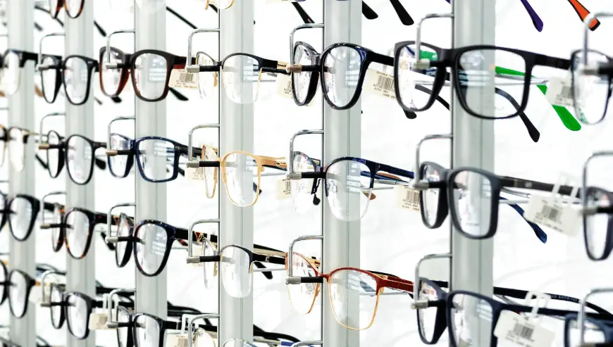 Optical business for sale – French-speaking Switzerland